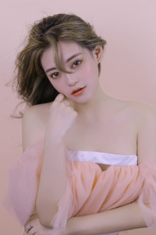 年轻女教师2